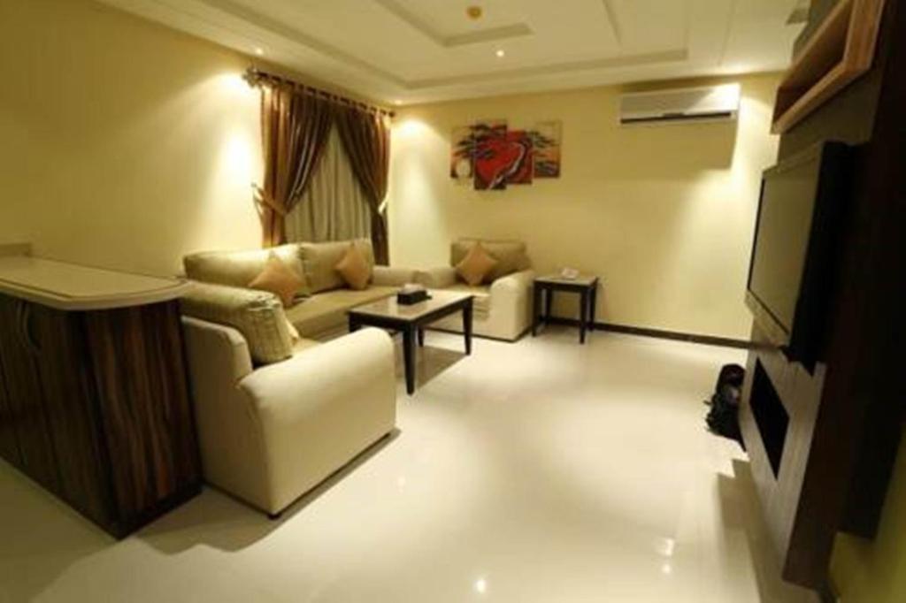 Aparthotel Tulip Al Rawdah Riad Habitación foto